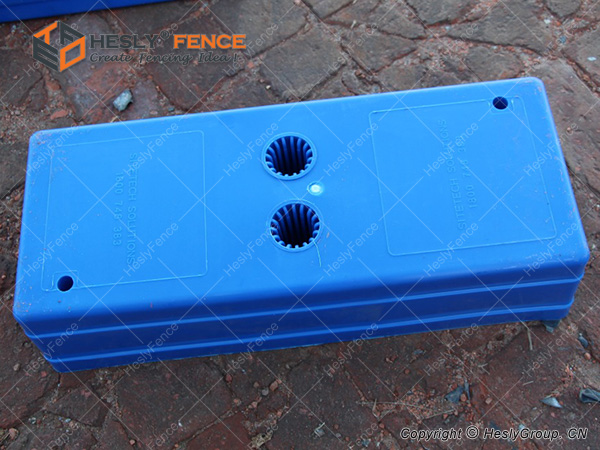 Blue Plastic Feet Temp Fence