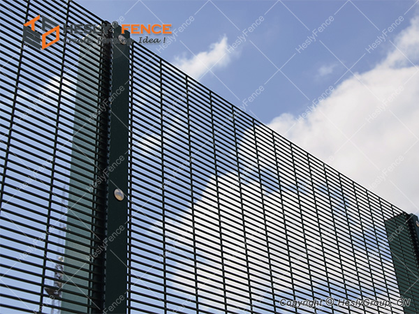 358 Security Mesh Fence China Factory